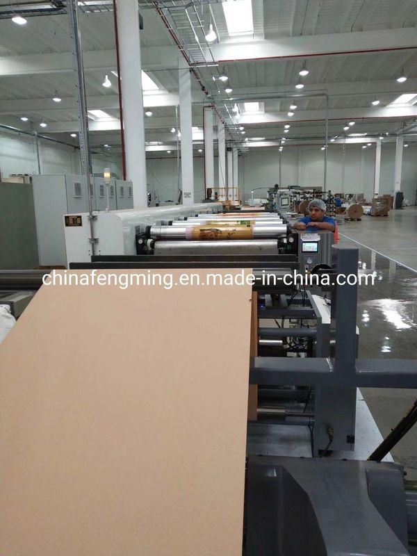 آلة الطباعة عالية السرعة 1350mm كيس ورق / كوب Flexography مع 8 ألوان و CE ISO9001