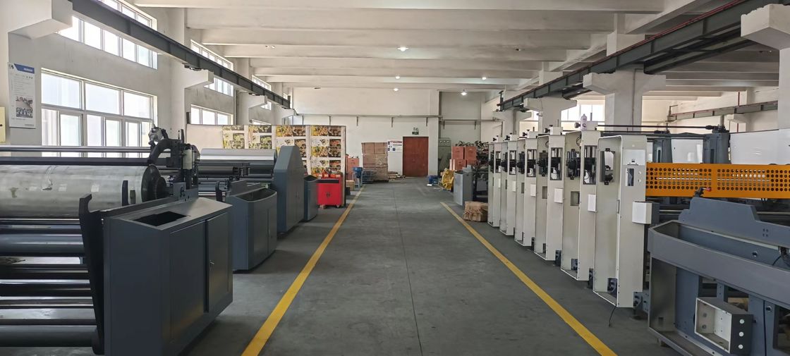 أوتو ورق للفول للفول Flexo Press Machine مع anilox و cycliner wth تغيير سريع للهيكل