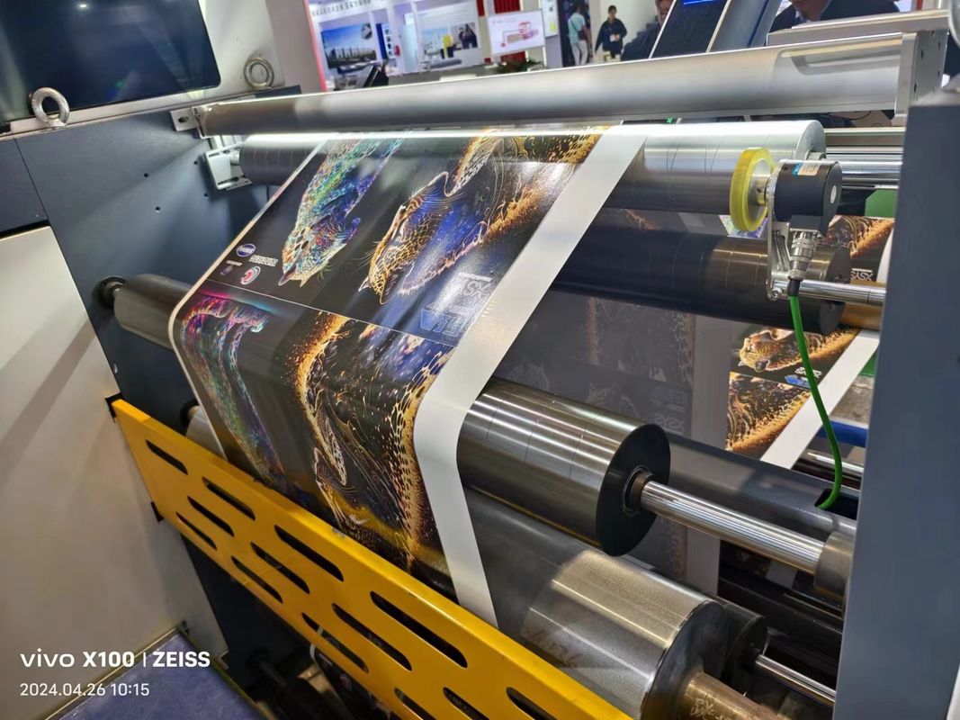 1830mm Max Die Cutting Width Sleeve Type آلة الطباعة المرنة