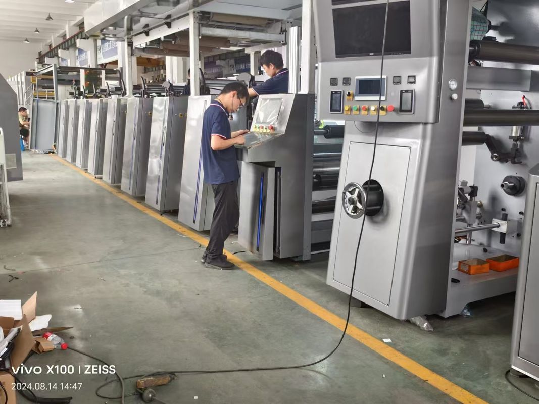 الحالة الجديدة 1150MM الآلي سيرفو أفقي Flexo طابعة للطعام التعبئة الورقية بطاقات الأوراق الأوراق