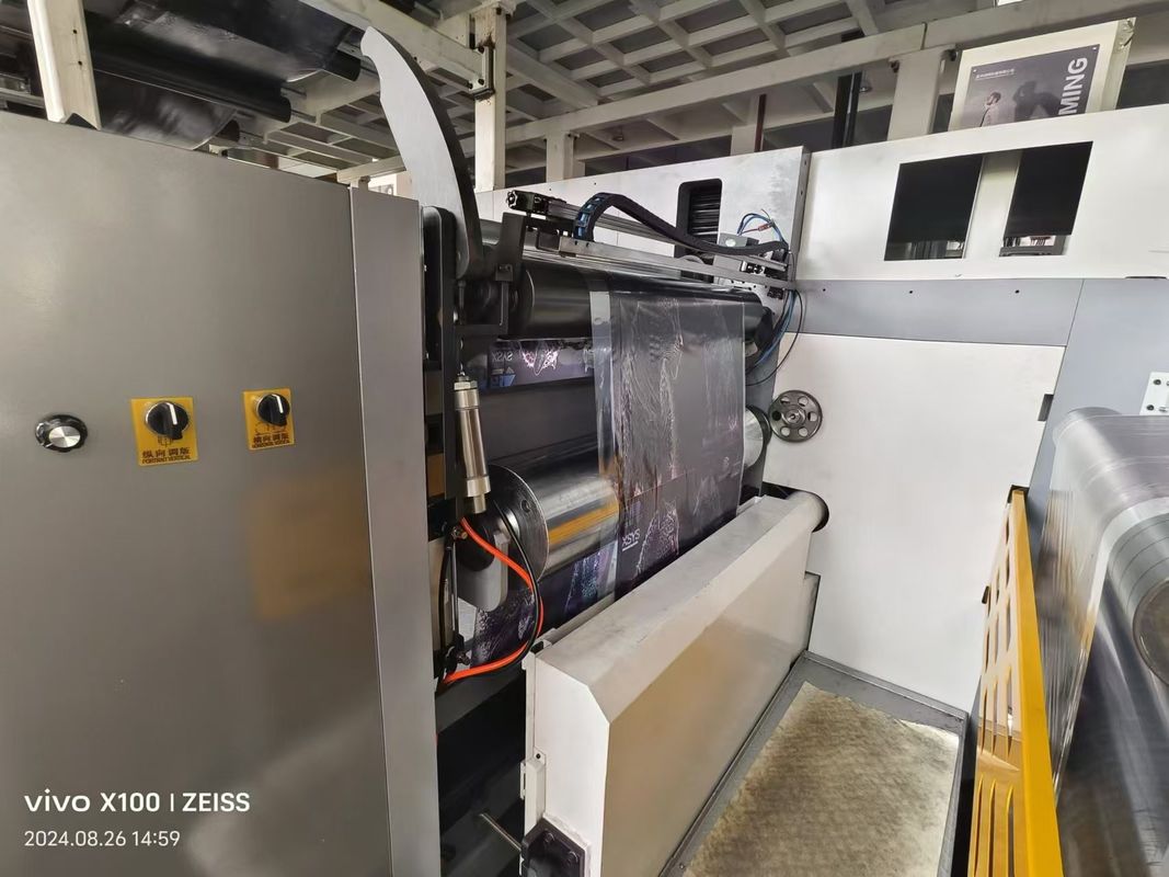الحالة الجديدة 1150MM الآلي سيرفو أفقي Flexo طابعة للطعام التعبئة الورقية بطاقات الأوراق الأوراق
