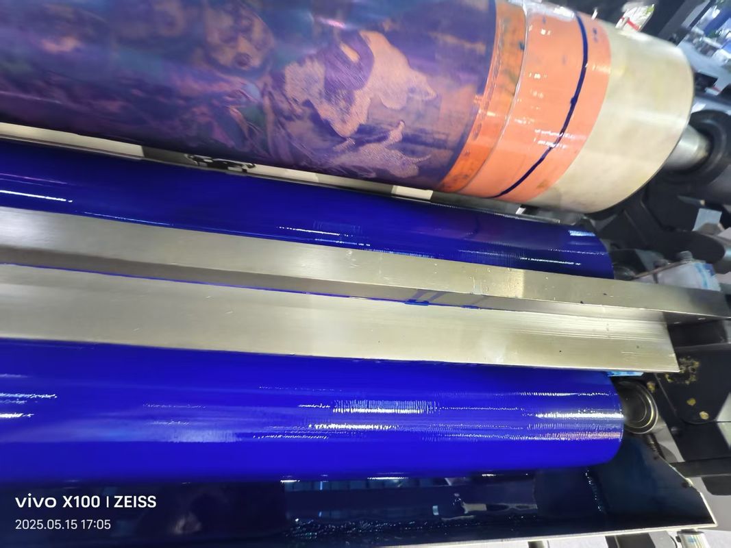 آلة الطباعة الذاتية ذات السرعة العالية 6 ألوان UV Flexo آلة الطباعة النسخة Flexographic
