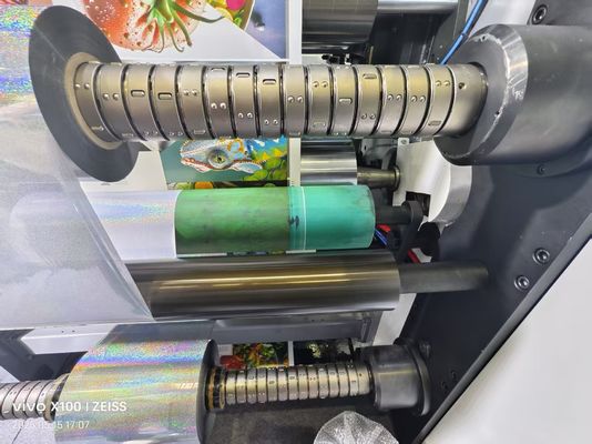 آلة طباعة ليكسو أوتوماتيكية عالية السرعة وعمر طويل 4 و 6 ألوان مع مجفف بالأشعة تحت الحمراء لأكواب الورق